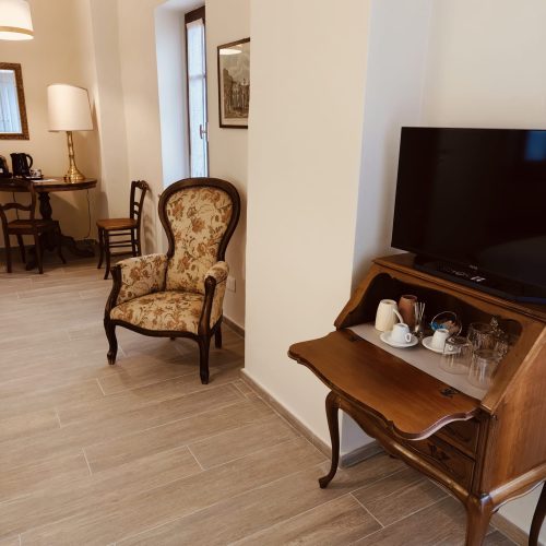 bed-and-breakfast-italia-piemonte-monferrato-holiday-rooms-italy-camere-bnb-vacanze-turismo-pernottamento-villa-pona_005